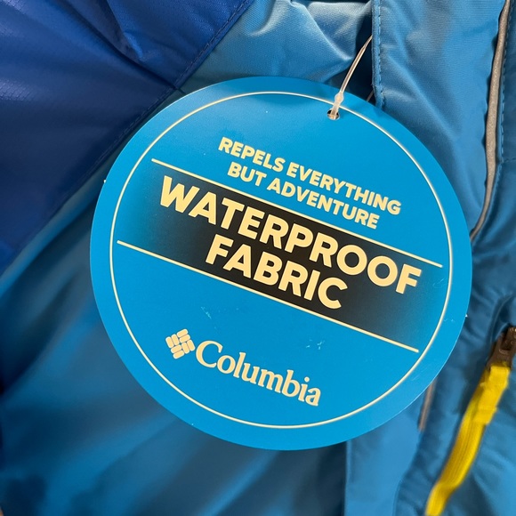 Boys Columbia Winter Jacket - Picture 3 of 5